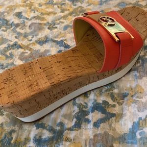 Women’s Size 8 Michael Kors Coral Shoe